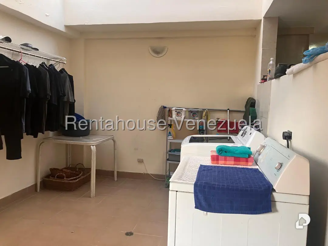 Casa en La Boyera, Caracas – 22