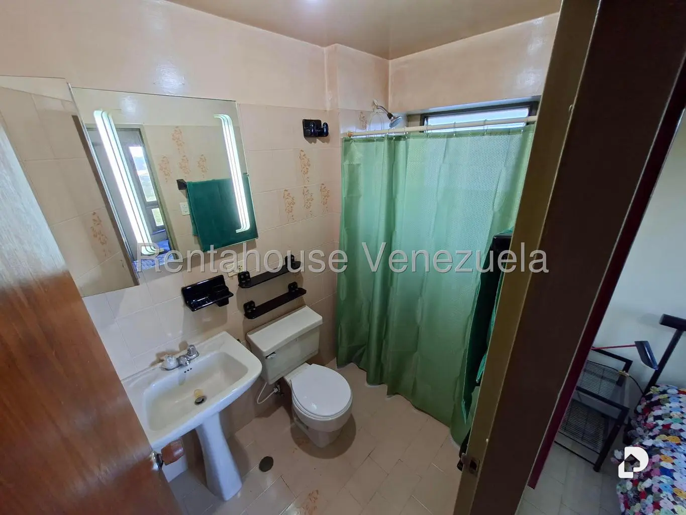 Apartamento en Los Naranjos (del Cafetal), Caracas – 8