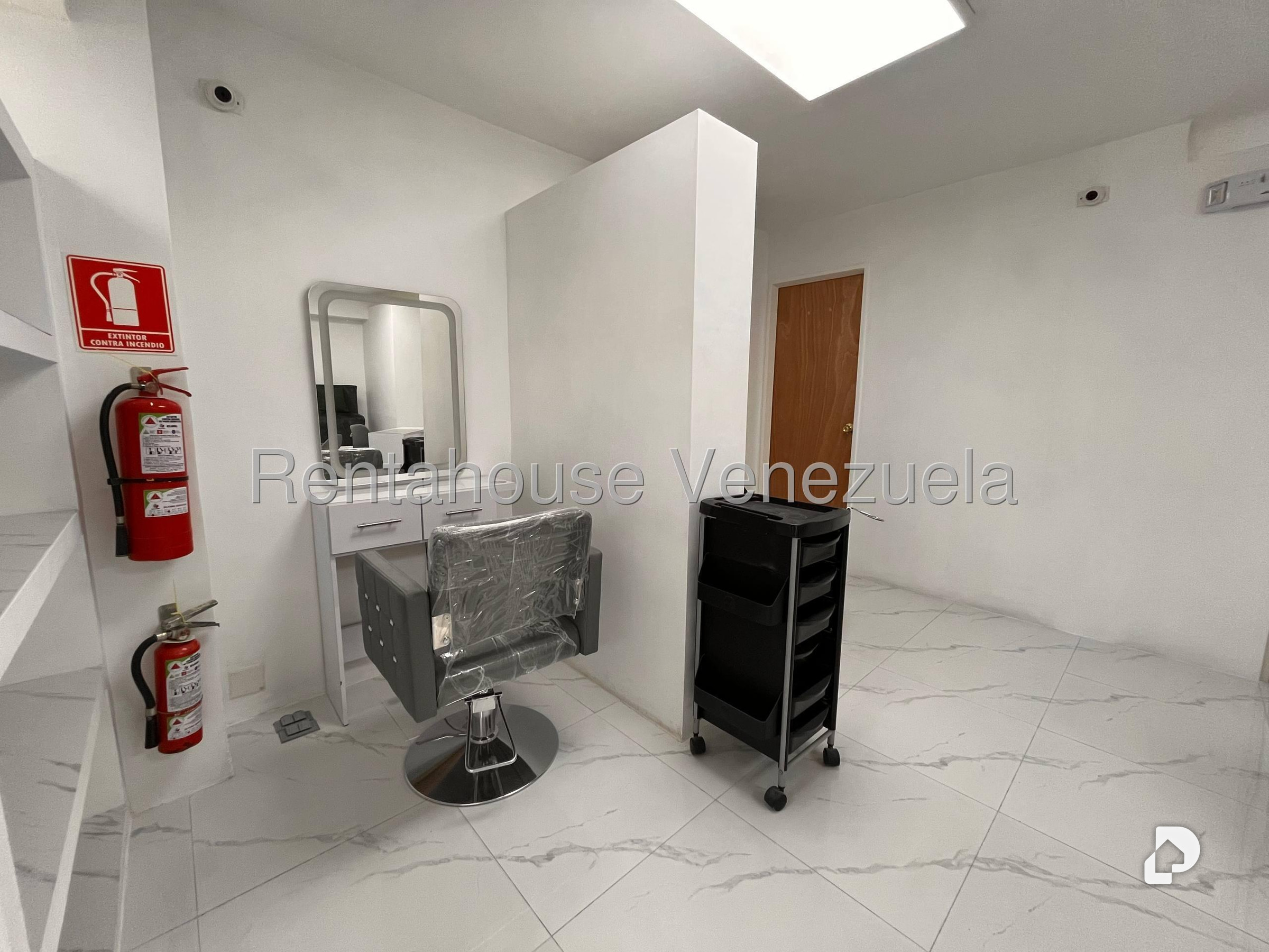 Local comercial en Santa Mónica, Caracas – 19