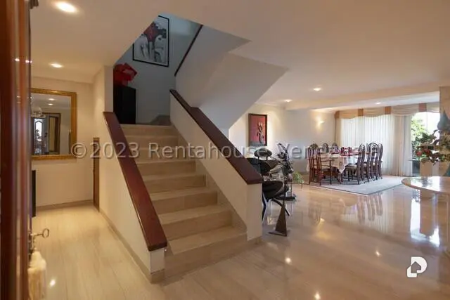 Apartamento en Lomas de La Lagunita, Caracas – 9