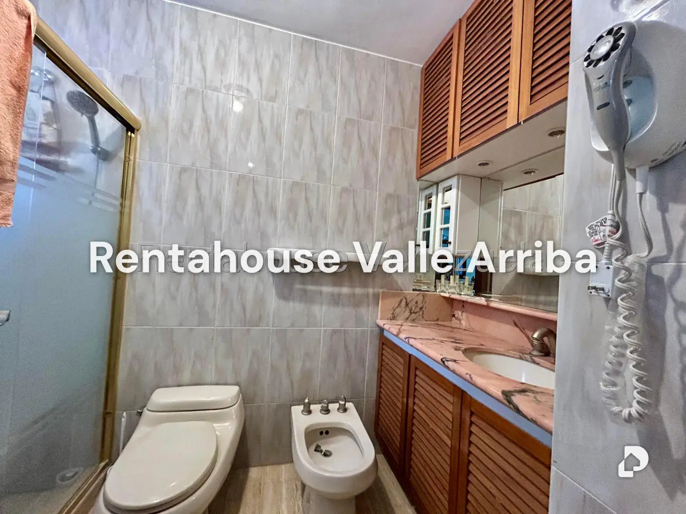 Apartment in El Rosal, Caracas – 24