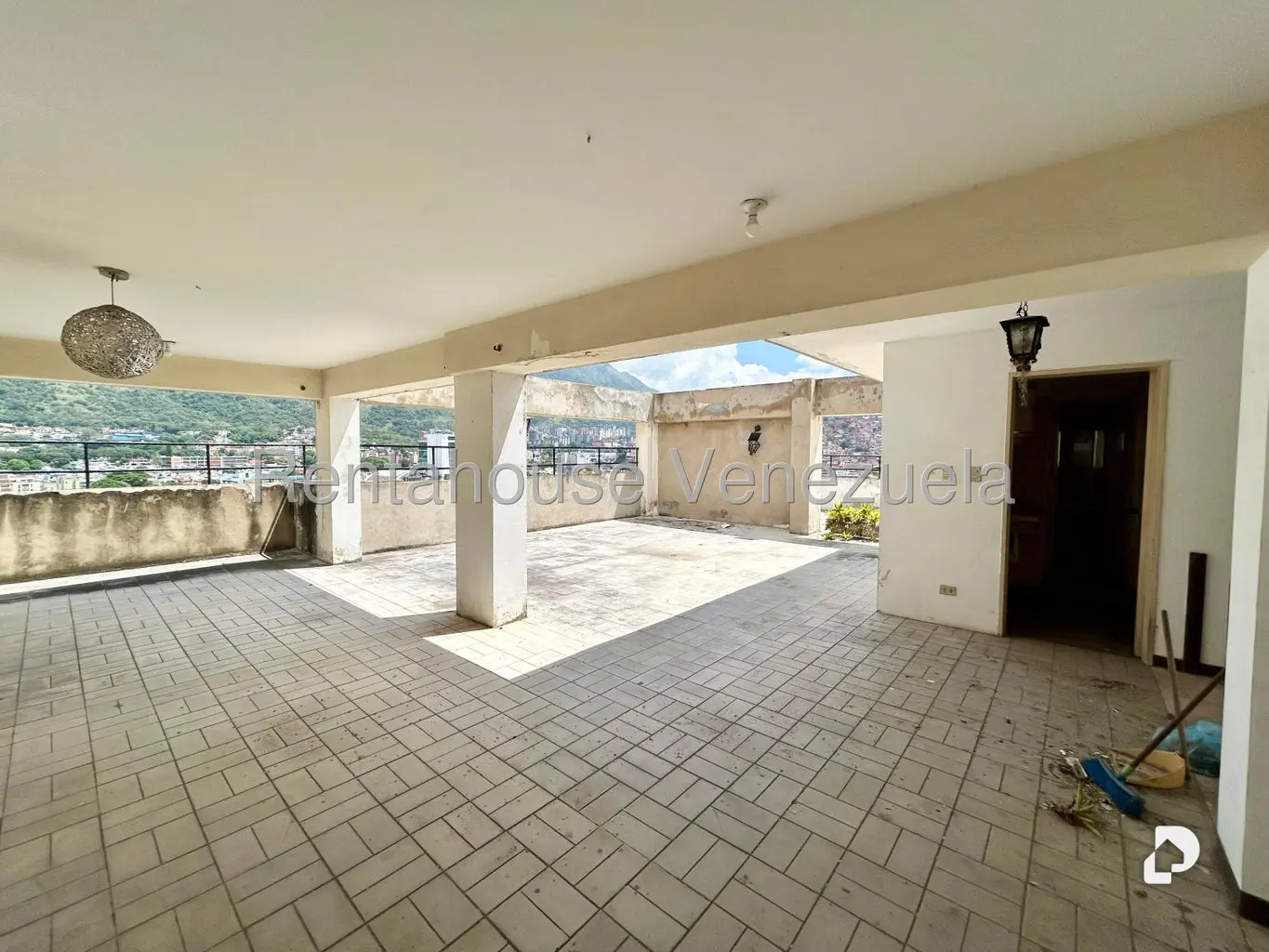 Apartamento en La Urbina, Caracas – 26