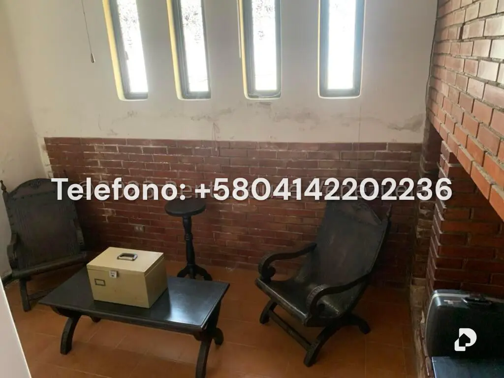 Casa en Cumbres de Curumo, Caracas – 25