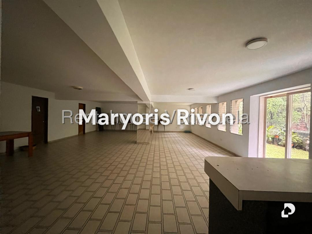 Apartamento en La Urbina, Caracas – 28