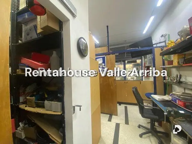 Local comercial en Los Palos Grandes, Caracas – 9