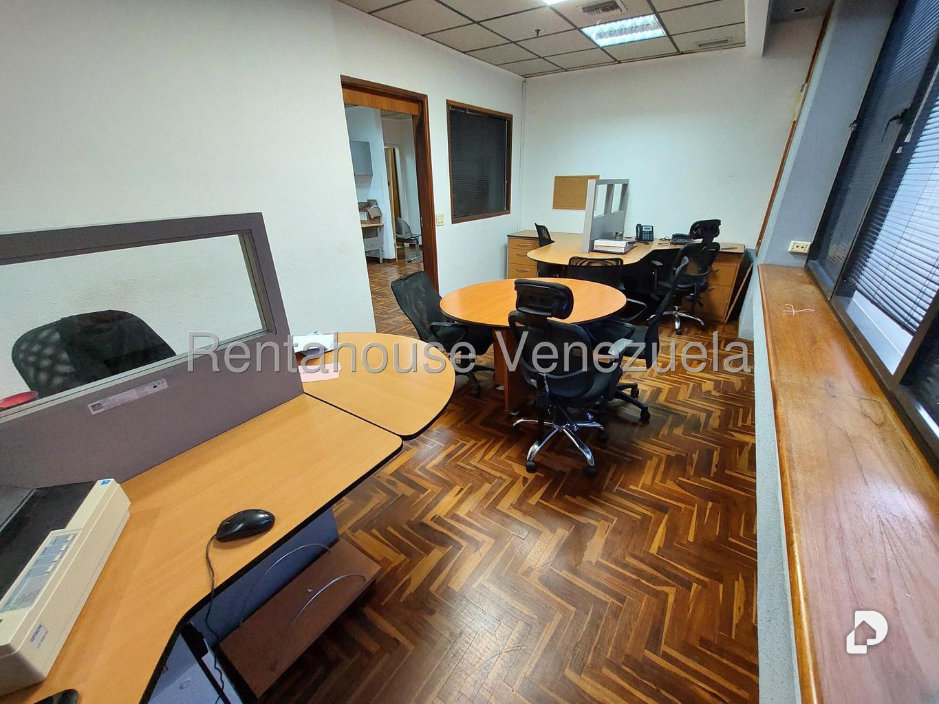 Oficina en Prados del Este, Caracas – 14