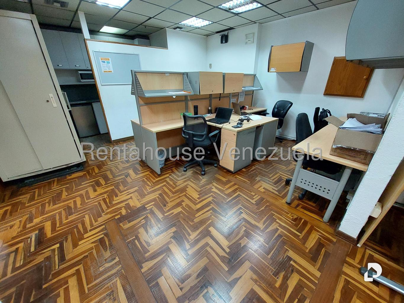Oficina en Prados del Este, Caracas – 9