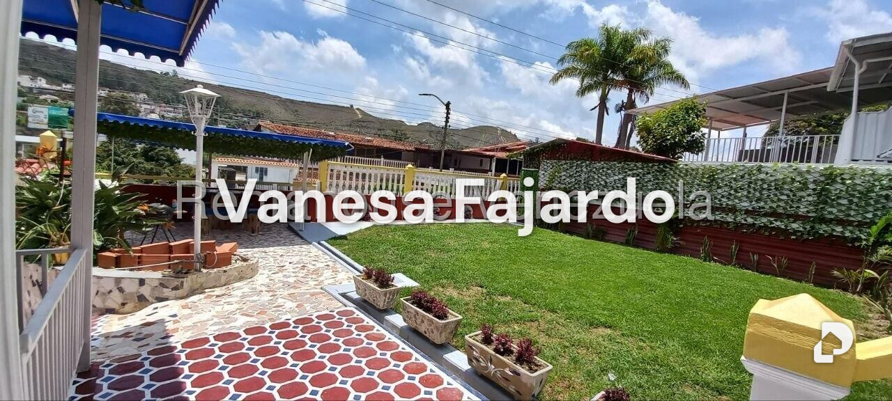 Casa en La Rosaleda, San Antonio de Los Altos – 17