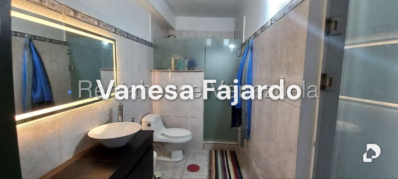 Casa en La Rosaleda, San Antonio de Los Altos – 25