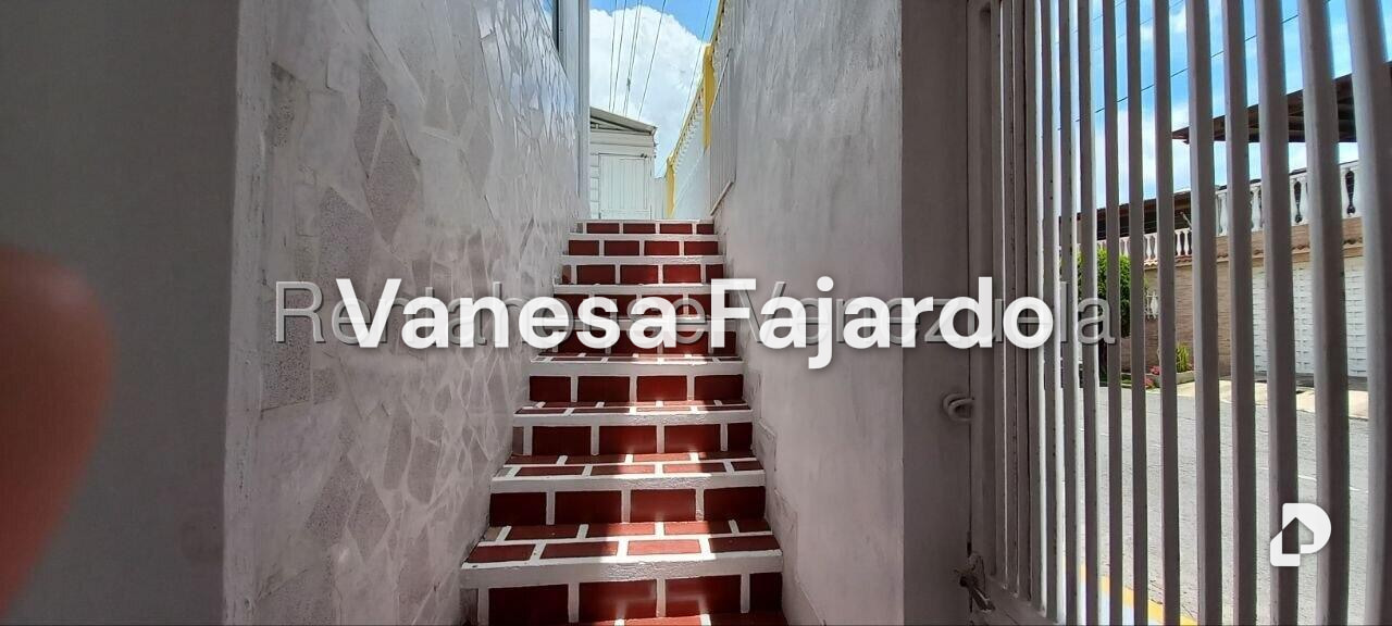 Casa en La Rosaleda, San Antonio de Los Altos – 26