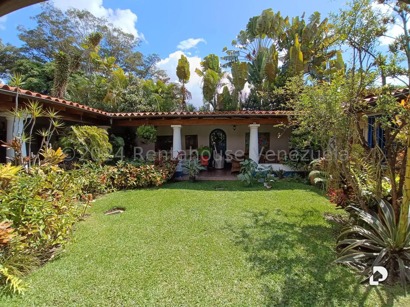 Casa en Los Chorros, Caracas – 11