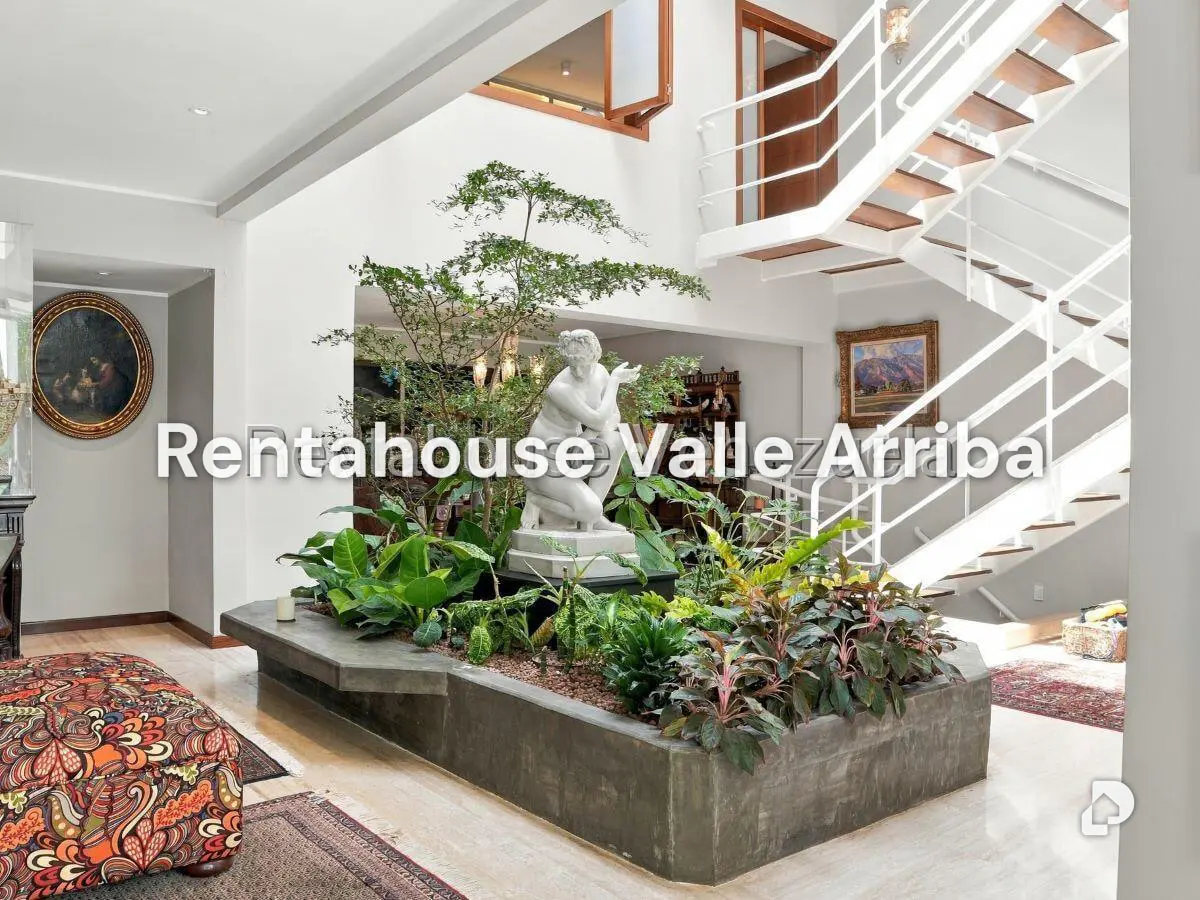 Casa en Los Palos Grandes, Caracas – 13