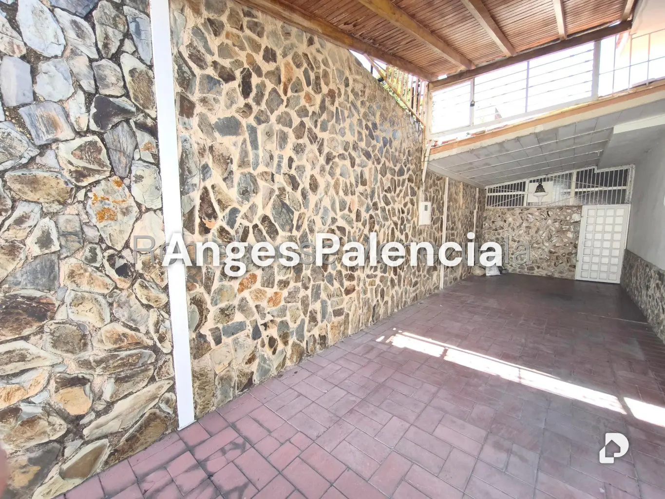 Casa en Urbanización El Centro, Maracay – 3