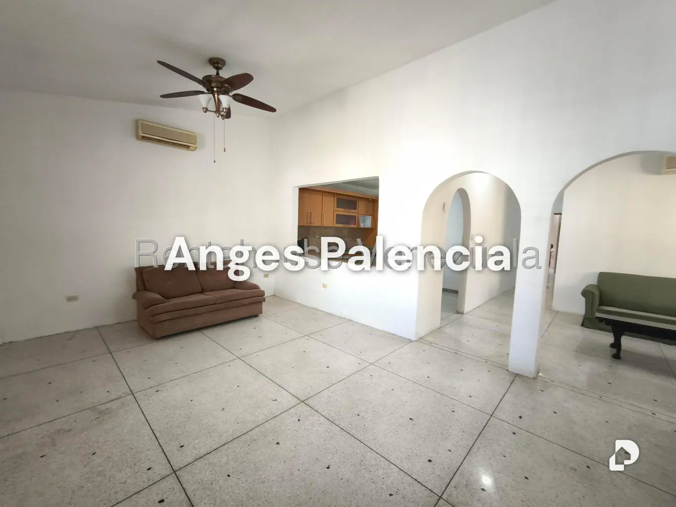 Casa en Urbanización El Centro, Maracay – 9