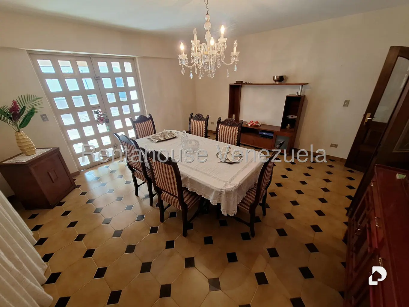 Casa en Macaracuay, Caracas – 8