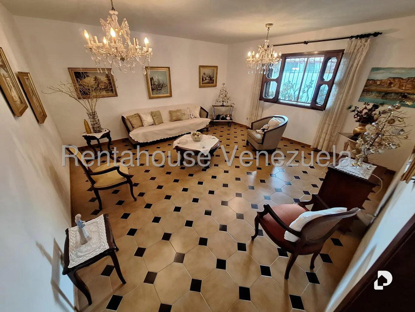 Casa en Macaracuay, Caracas – 3