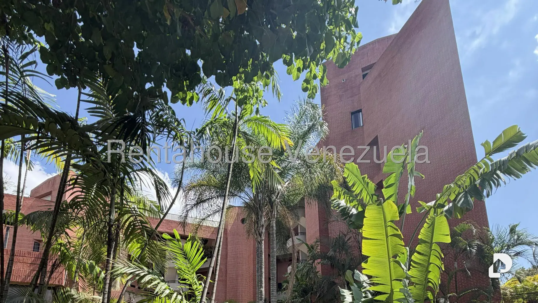 Apartment in La Castellana, Caracas – 1
