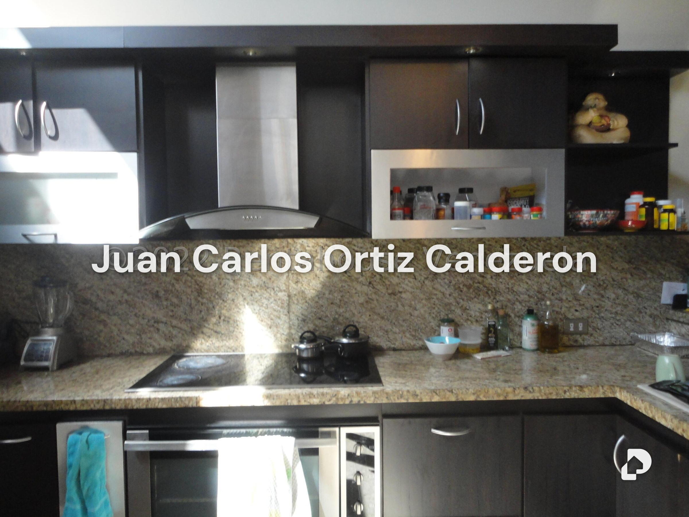 Casa en La Trinidad, Caracas – 26