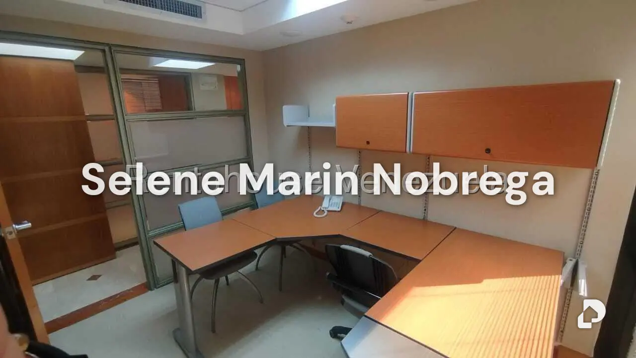 Oficina en Las Mercedes, Caracas – 13