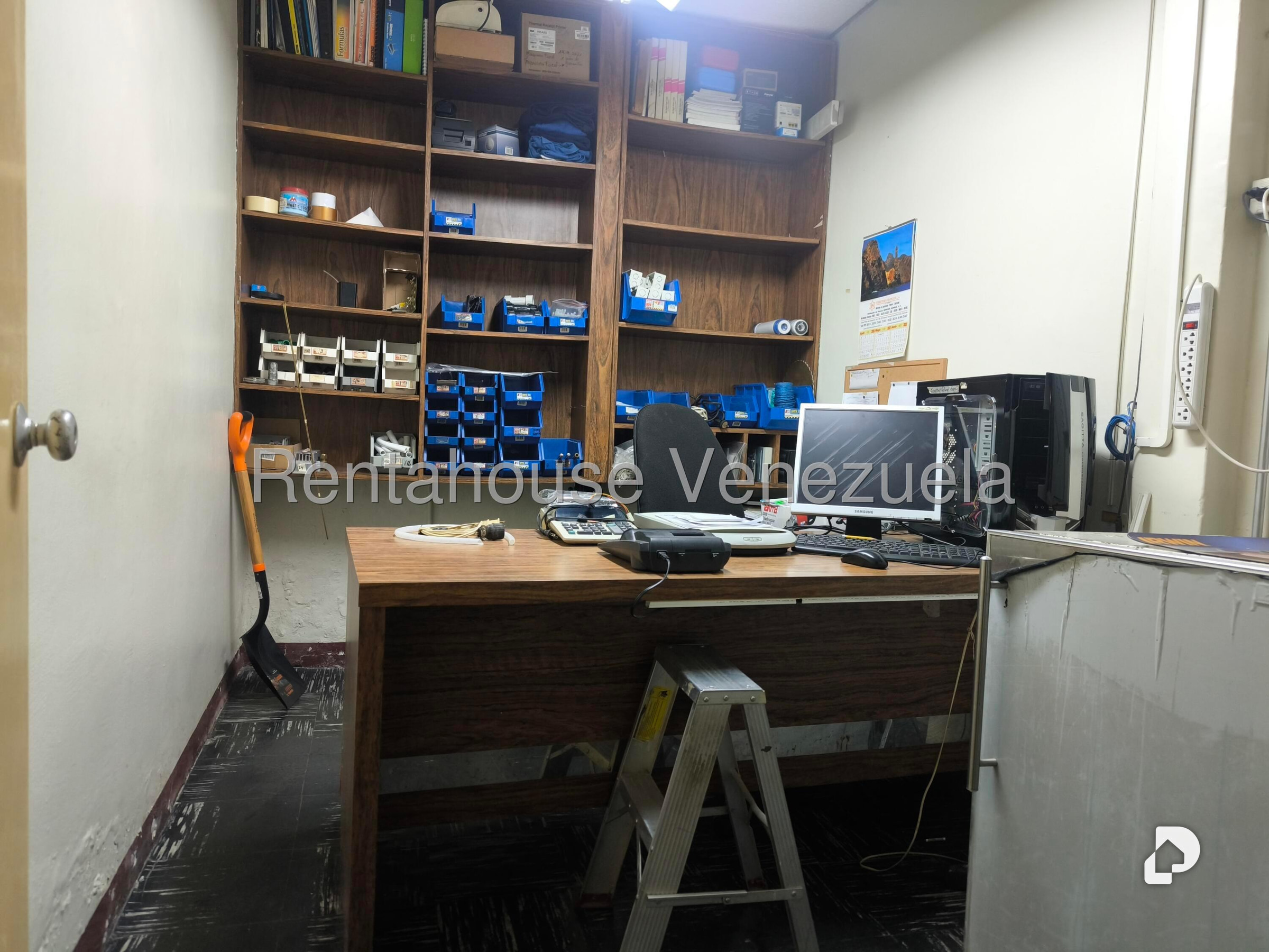 Local comercial en Chapellín, Caracas