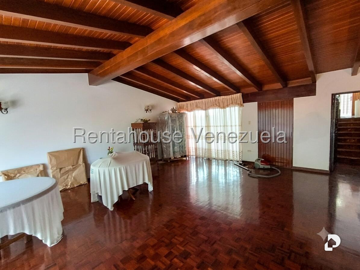 Casa en Prados del Este, Caracas – 17