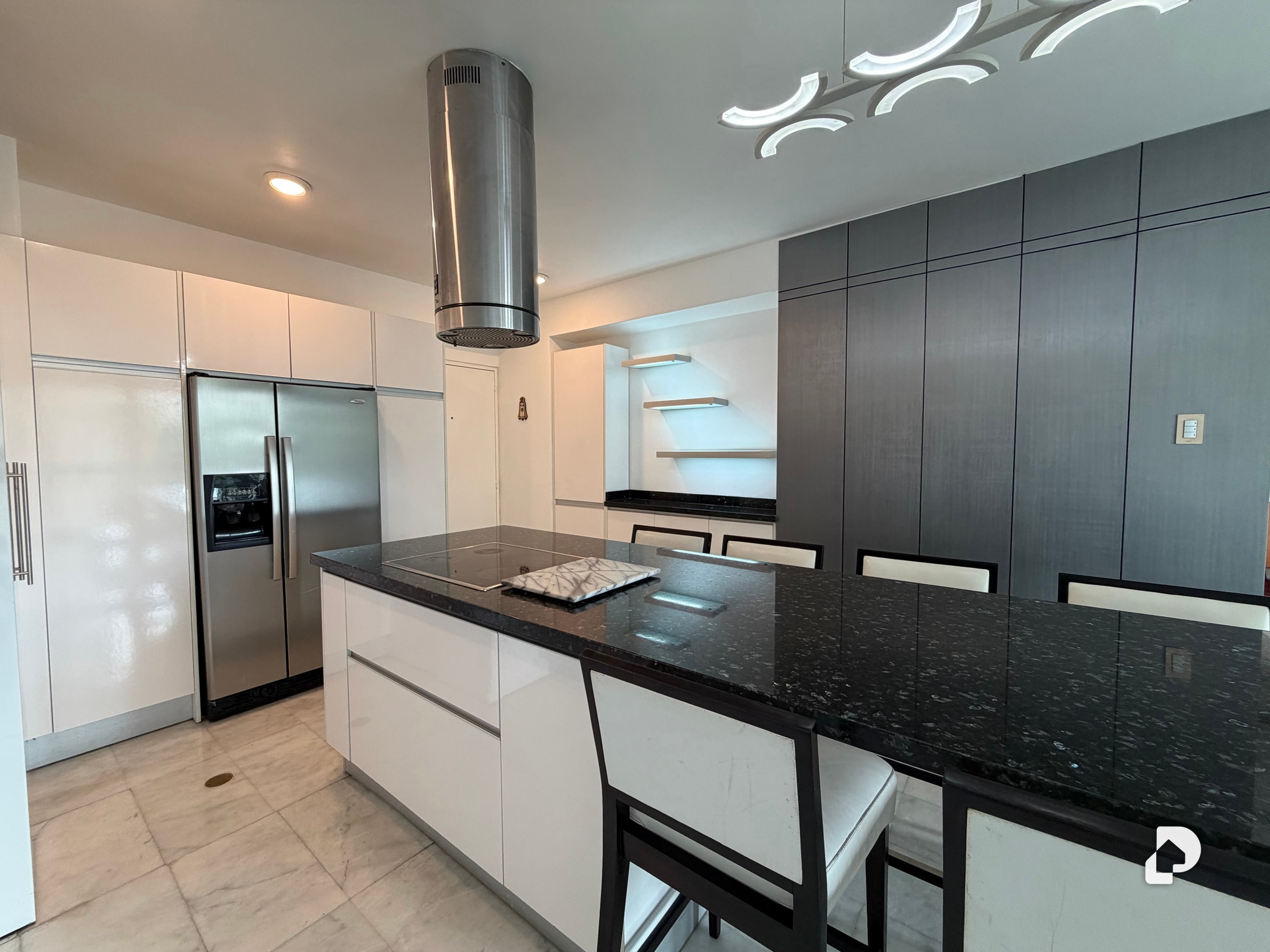Apartamento en El Rosal, Caracas – 3