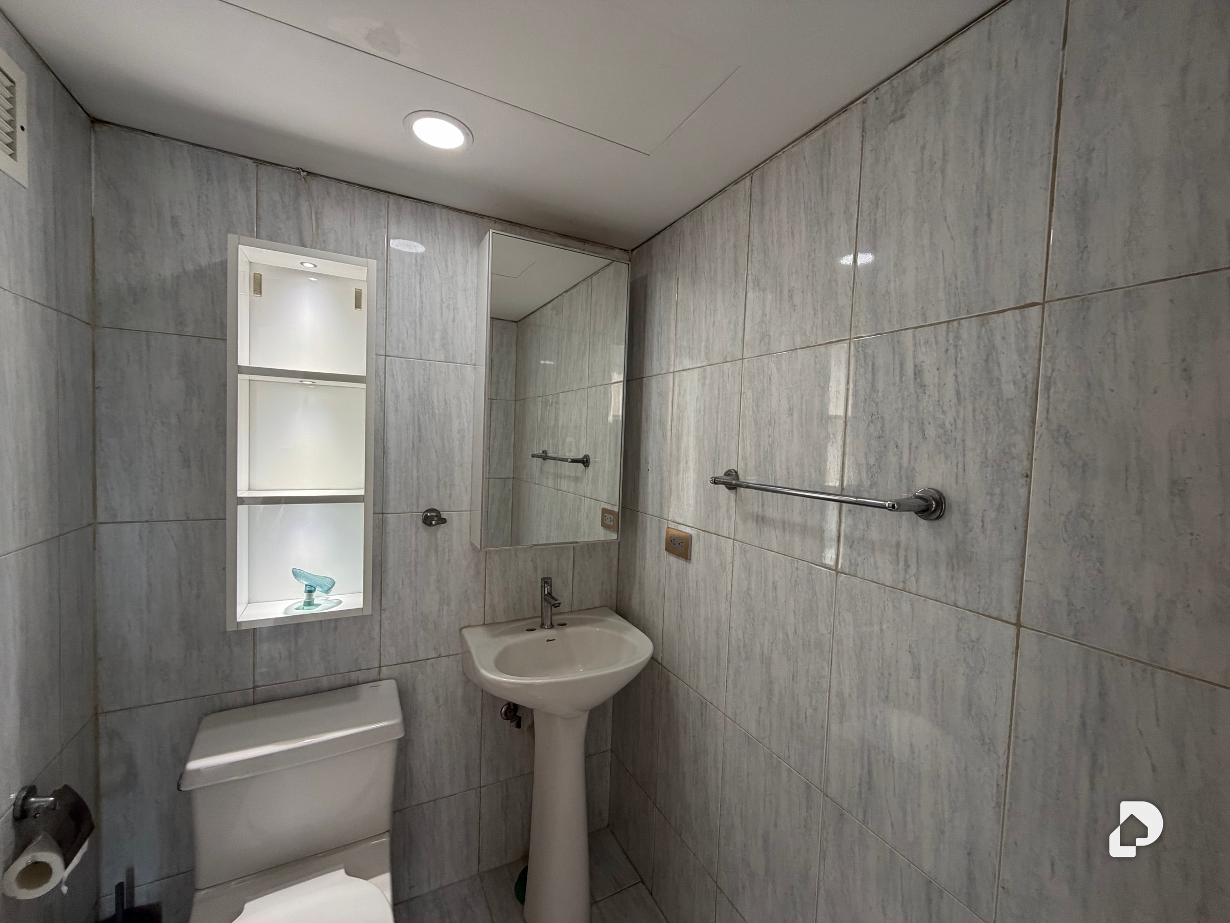 Apartamento en El Rosal, Caracas – 10