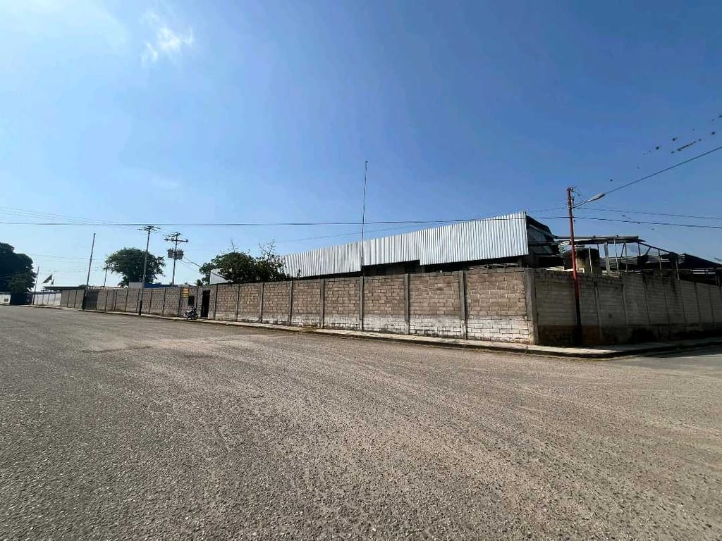 Warehouse in Tinaquillo - 1