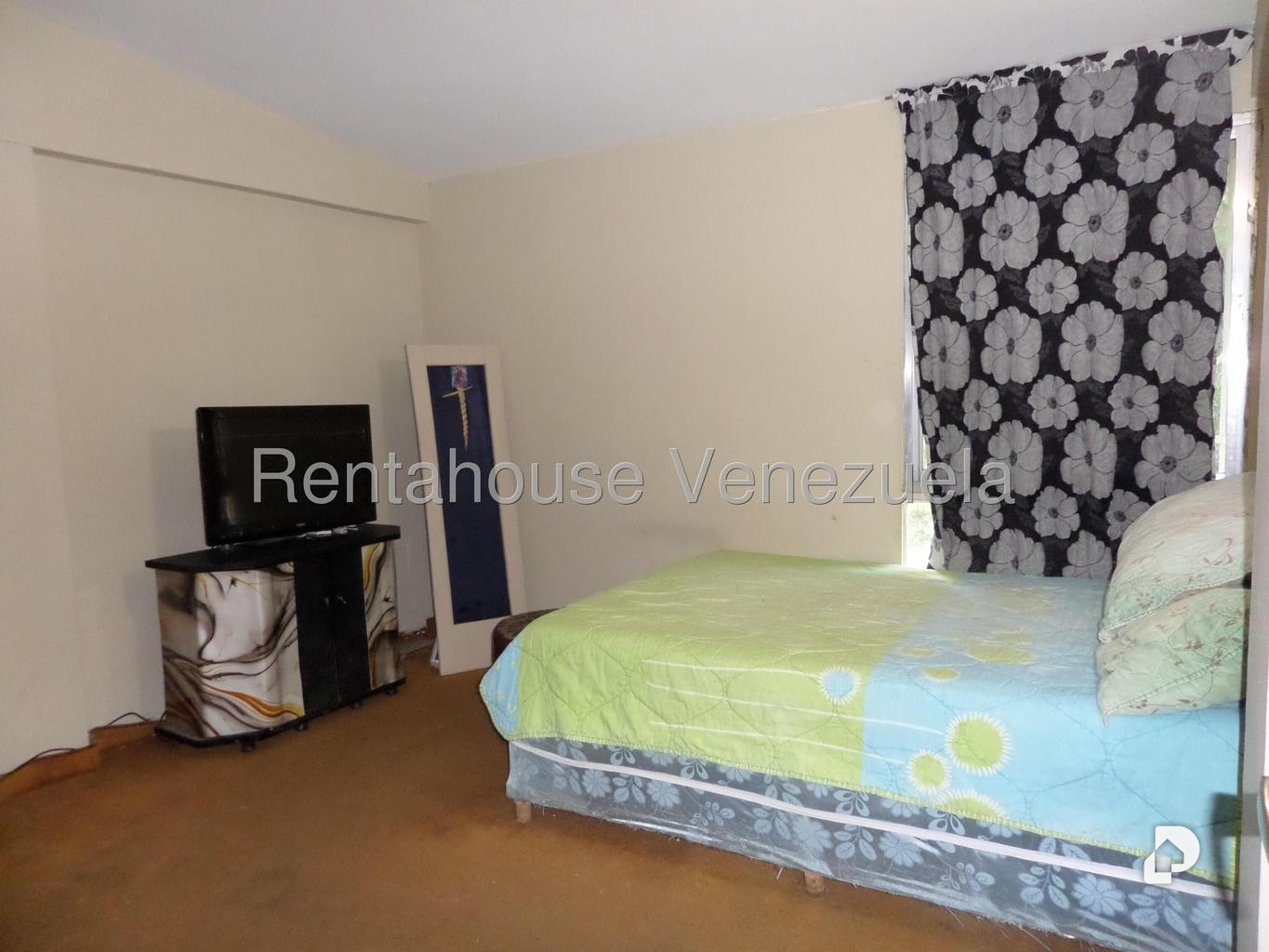 Casa en Colinas de Vista Alegre, Caracas – 29