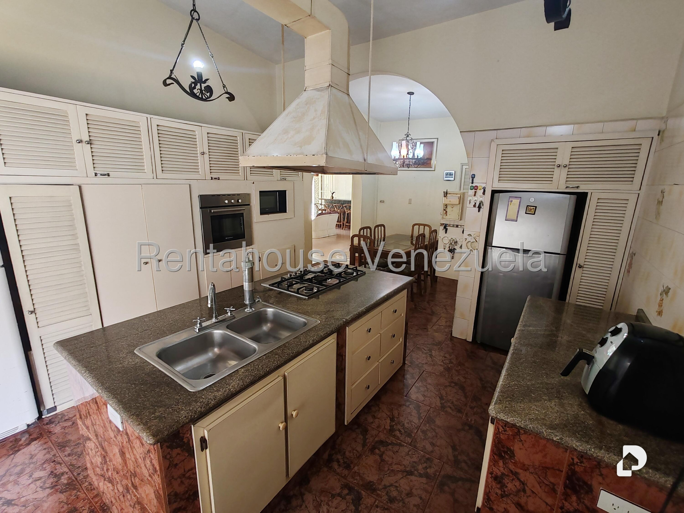 Casa en Macaracuay, Caracas – 20