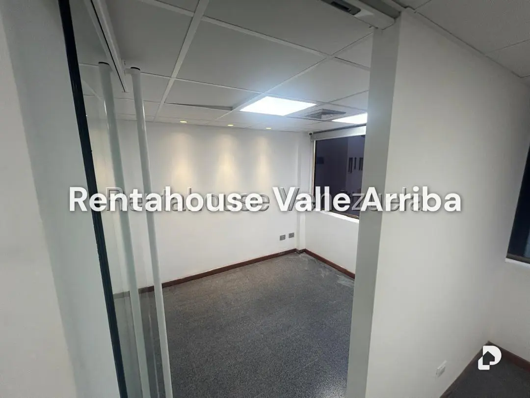 Local comercial en Las Mercedes, Caracas – 3
