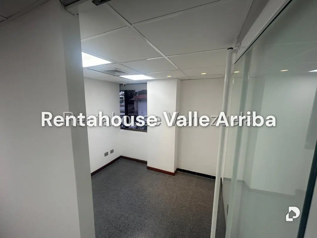 Local comercial en Las Mercedes, Caracas – 2