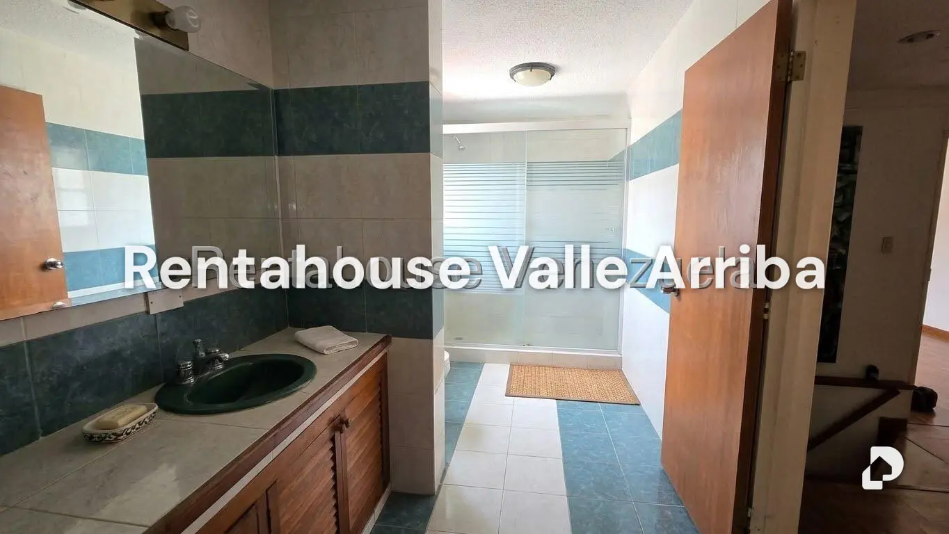 Casa en Macaracuay, Caracas – 15
