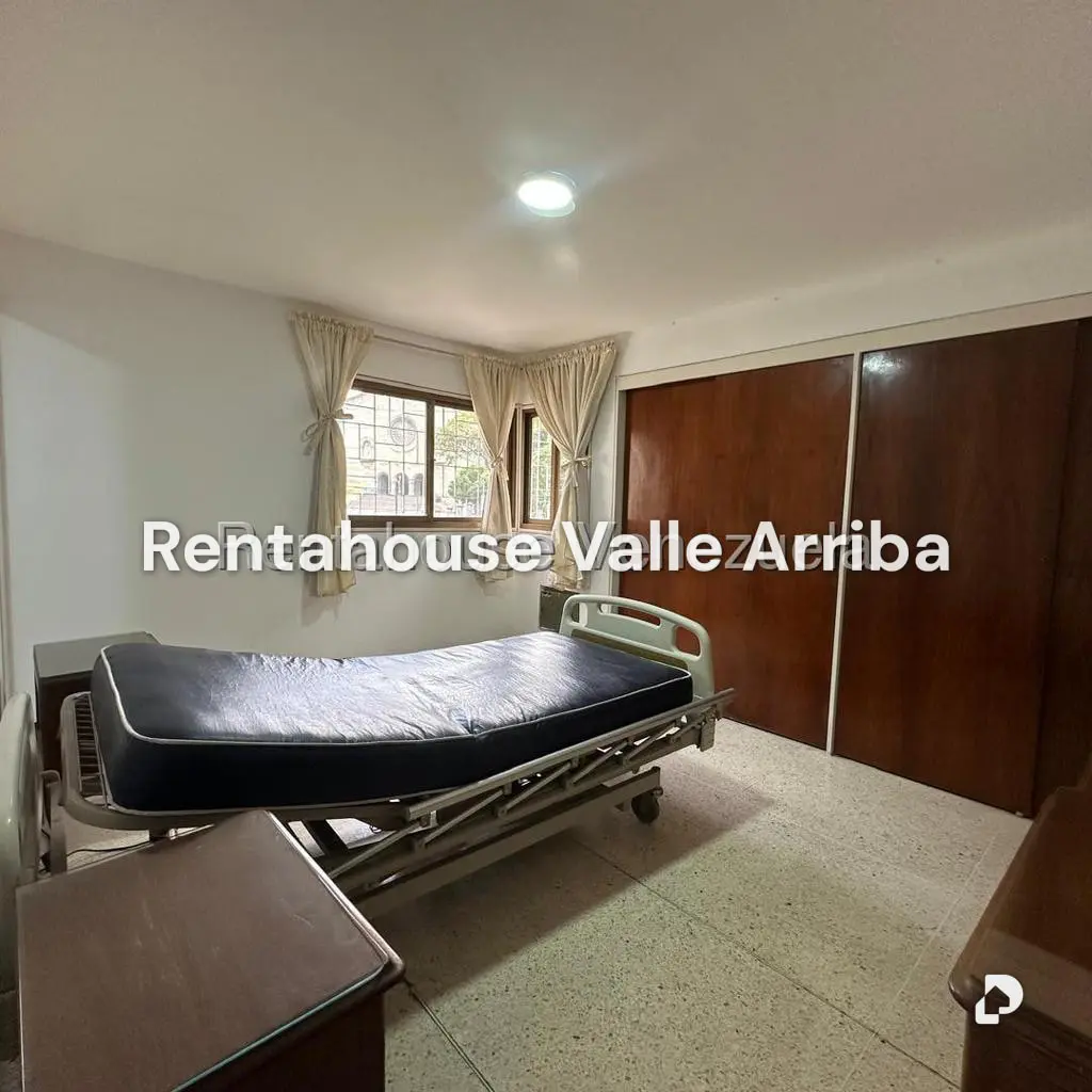 Apartamento en La Florida, Caracas – 17