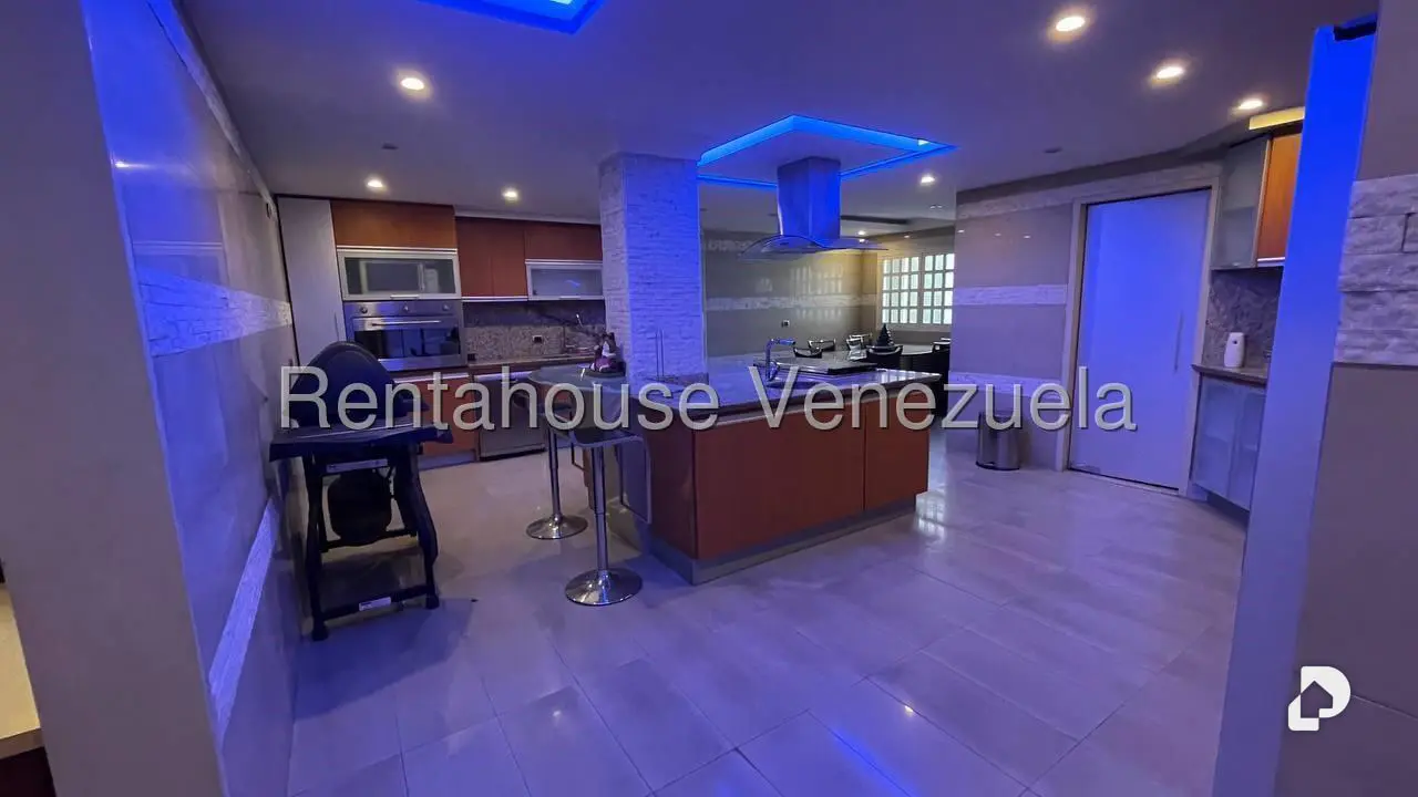 Casa en Prados del Este, Caracas – 10