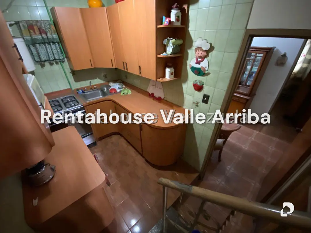Casa en Catia, Caracas – 12