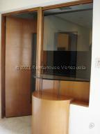 Casa en Las Mercedes, Caracas – 2