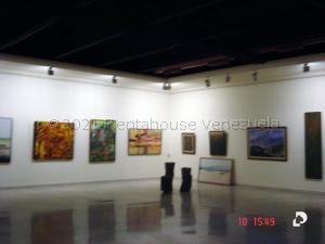 Casa en Las Mercedes, Caracas – 11