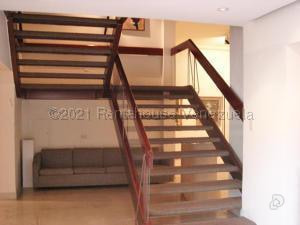 Casa en Las Mercedes, Caracas – 8