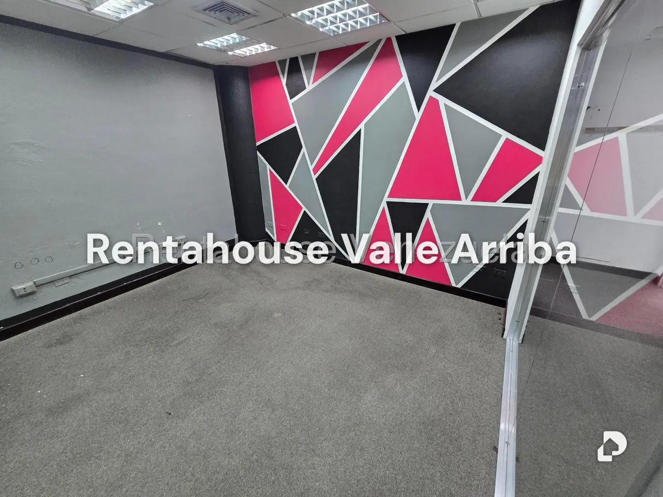 Local comercial en El Recreo, Caracas – 10