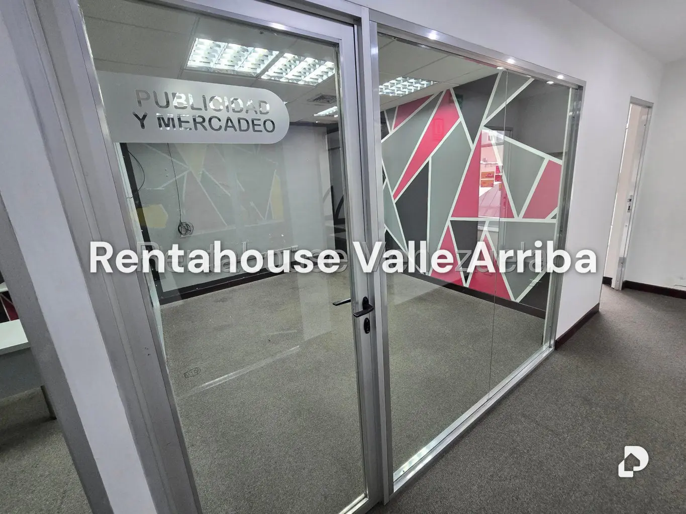 Local comercial en El Recreo, Caracas – 9
