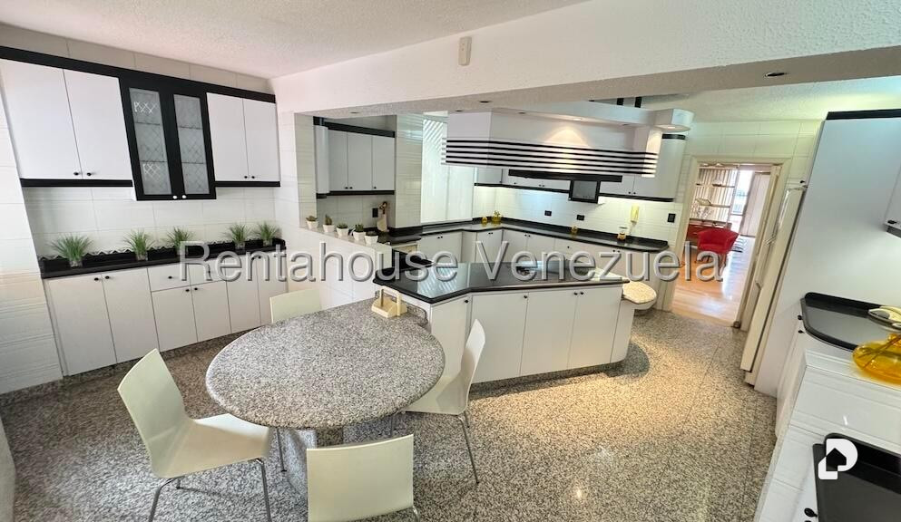 Apartamento en San Bernardino, Caracas – 27