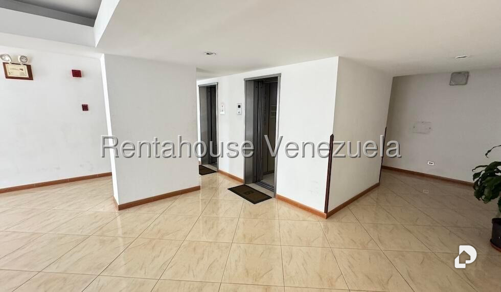Apartamento en San Bernardino, Caracas – 8