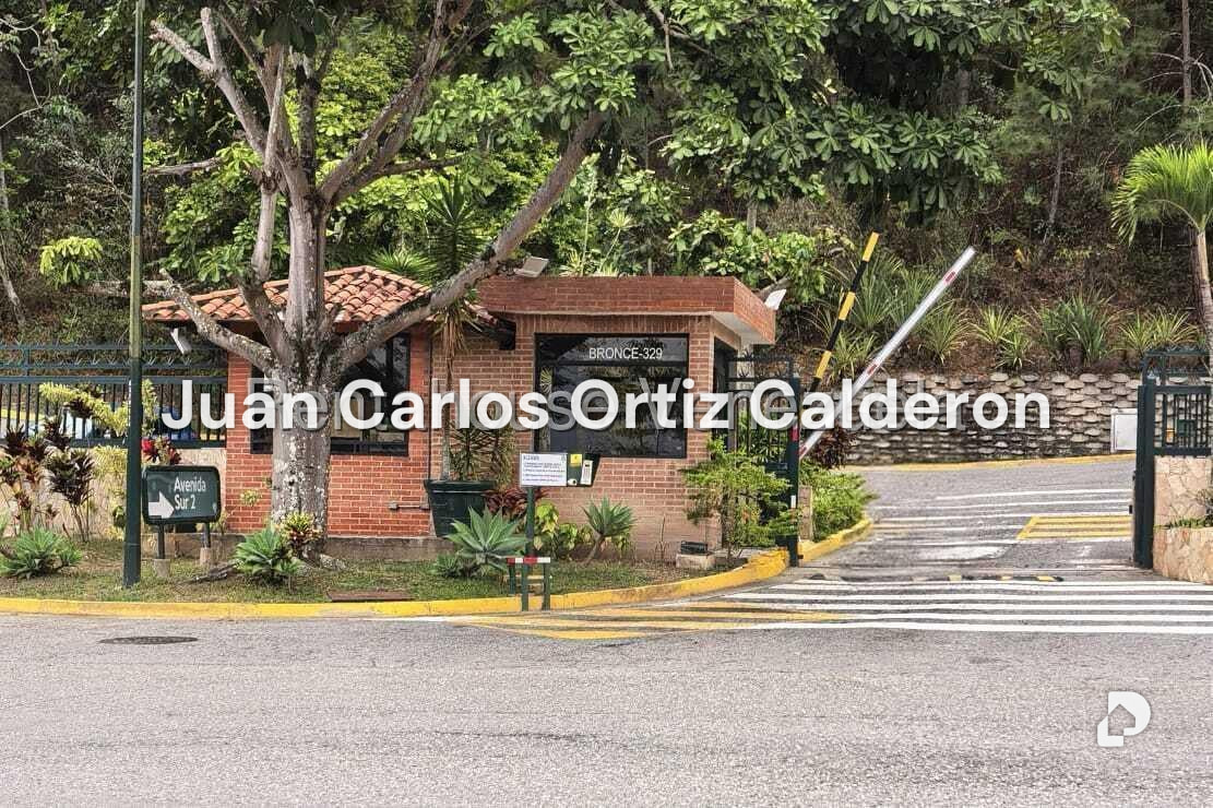 Casa en Los Naranjos (del Cafetal), Caracas – 2