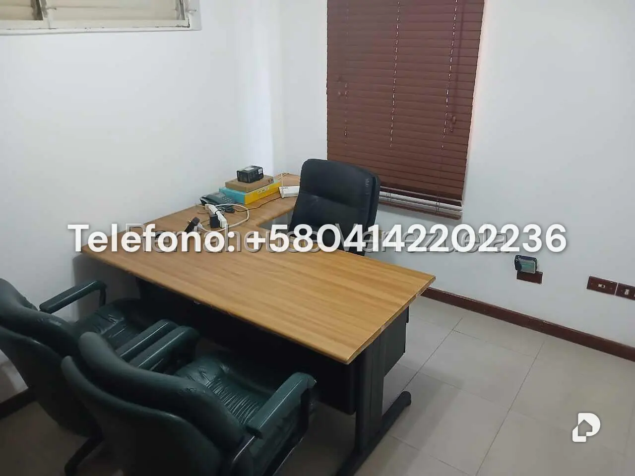 Oficina en Las Mercedes, Caracas – 12