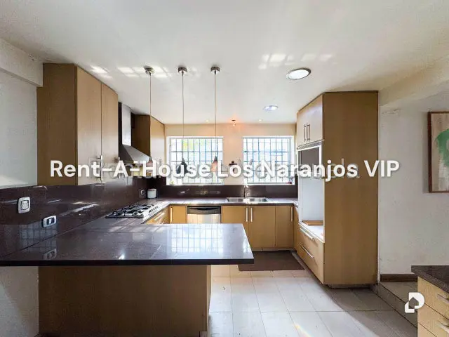 Casa en Valle Arriba, Caracas – 15