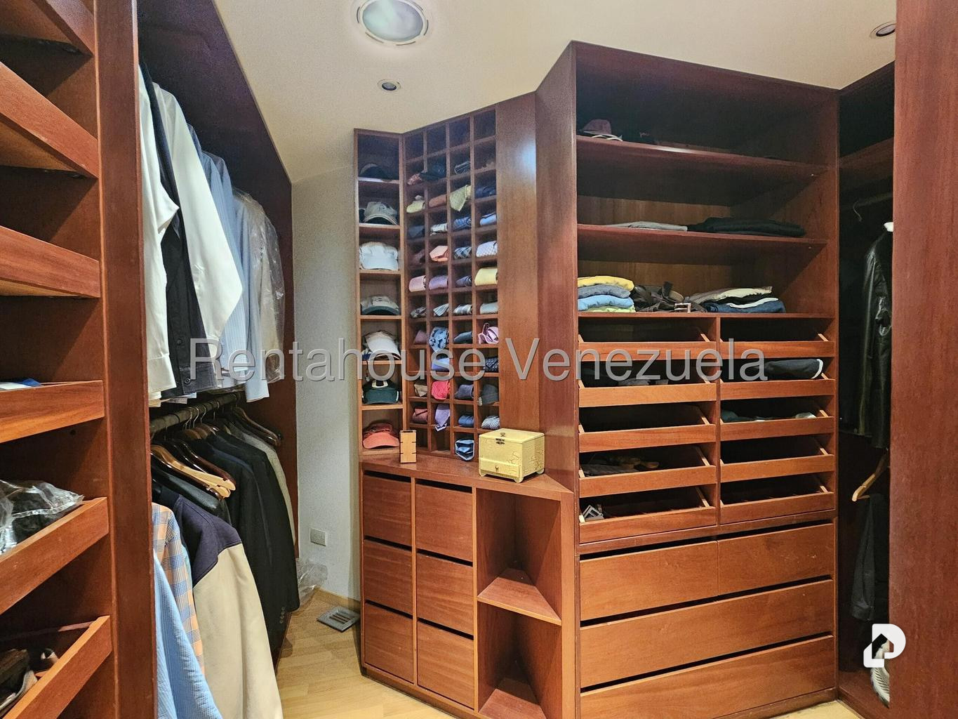 Penthouse en Alta Florida, Caracas – 50