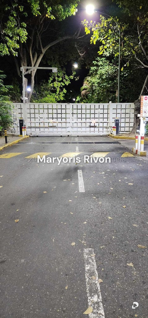 Apartamento en Campo Alegre, Caracas – 26
