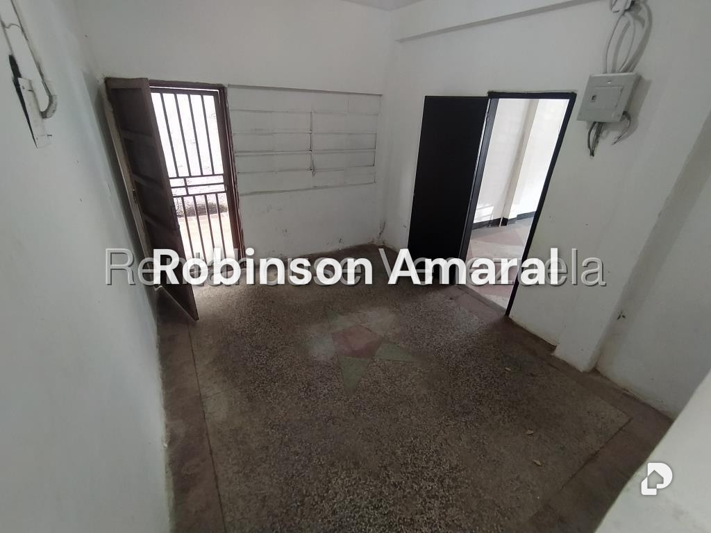Local comercial en Prado de María, Caracas – 10