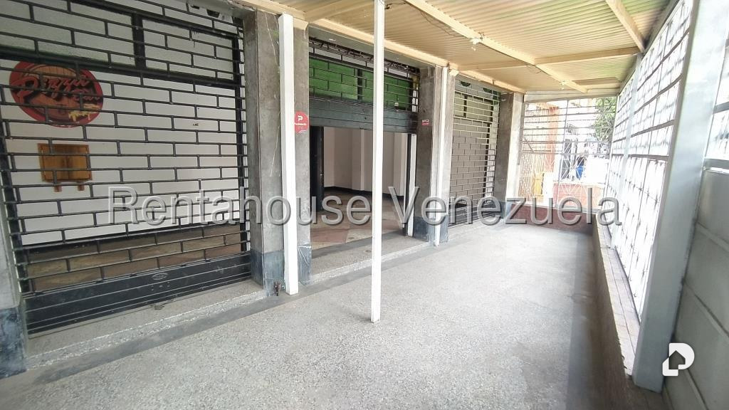 Local comercial en Prado de María, Caracas